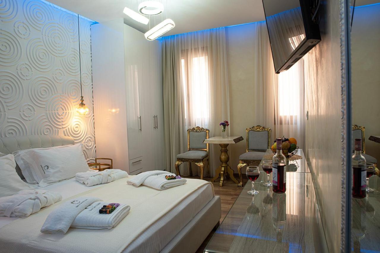 Edward Luxury Suites Chania  Ngoại thất bức ảnh